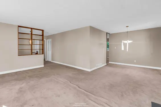 1110 Lodge Road, North Vancouver For Sale - image 7