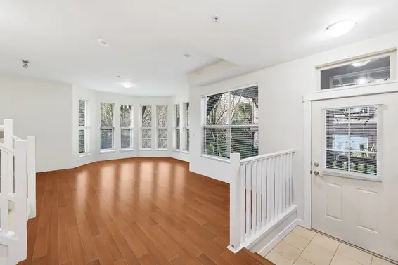 310 East 14th Street, North Vancouver For Sale - image 4