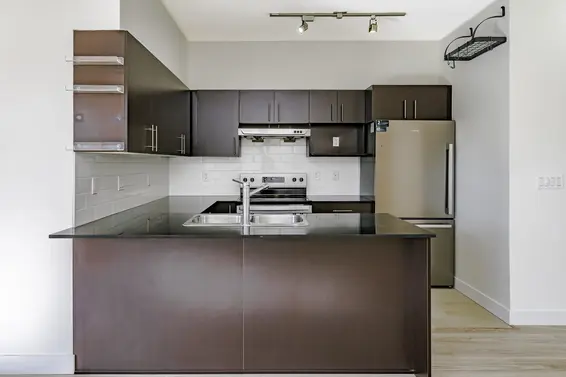107 1633 Mackay Avenue, North Vancouver For Sale - image 2