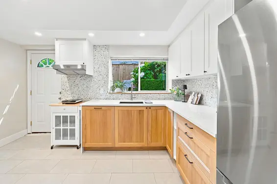1942 Banbury Road, North Vancouver For Sale - image 25