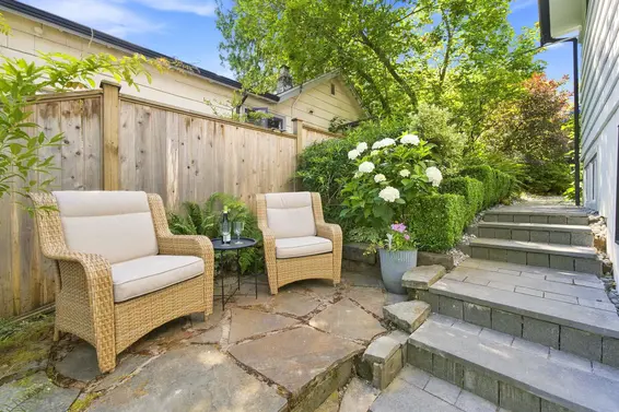 1942 Banbury Road, North Vancouver For Sale - image 26