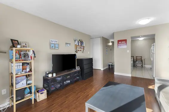 337 340 West 3rd Street, North Vancouver For Sale - image 8