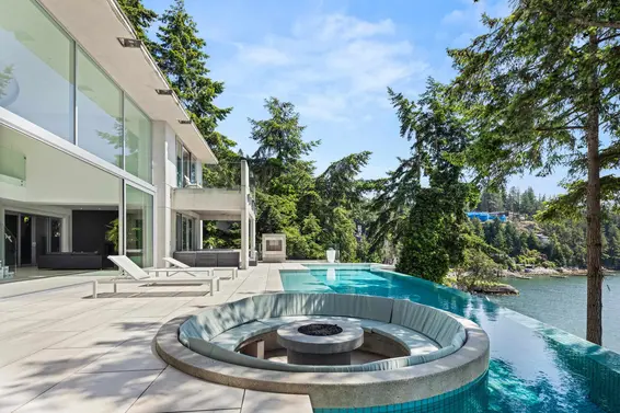 5225 Gulf Place, West Vancouver For Sale - image 30