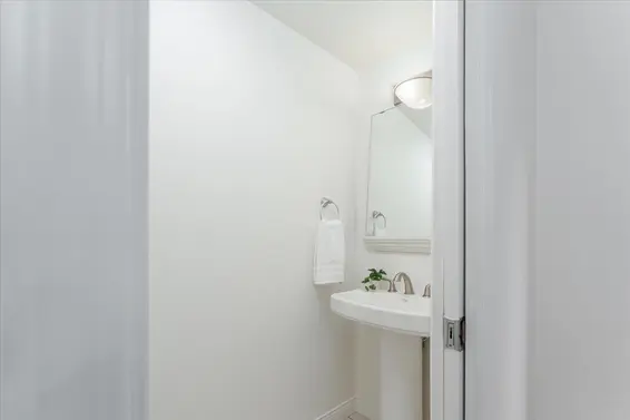 12 288 St. Davids Avenue, North Vancouver For Sale - image 16