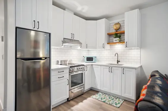 210 East 18th Street, North Vancouver For Sale - image 26