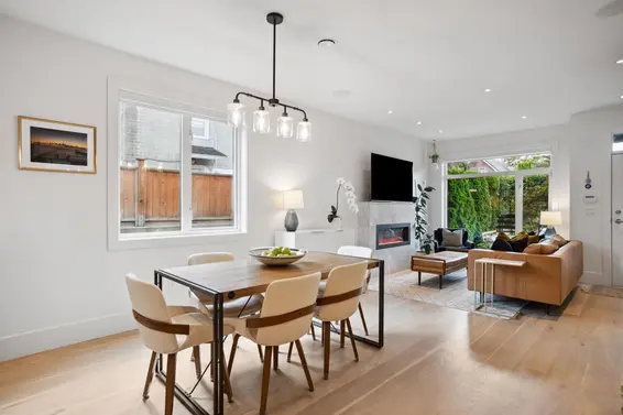 210 East 18th Street, North Vancouver For Sale - image 6