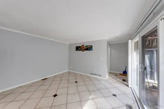 1366 Kings Avenue, West Vancouver For Sale - image 11