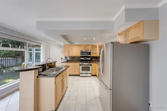 1366 Kings Avenue, West Vancouver For Sale - image 5