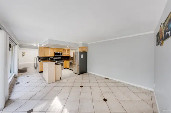 1366 Kings Avenue, West Vancouver For Sale - image 7