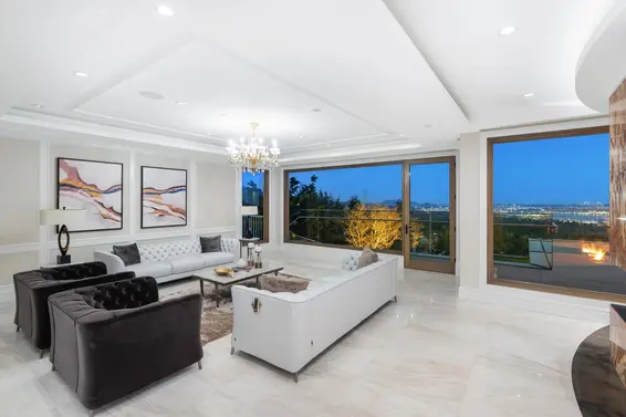 1022 Eyremount Drive, West Vancouver For Sale - image 5