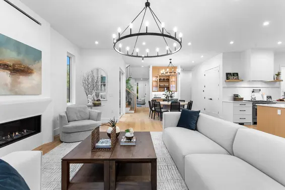 1204 Gladstone Avenue, North Vancouver For Sale - image 6