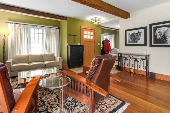 2513 Jones Avenue, North Vancouver For Sale - image 1