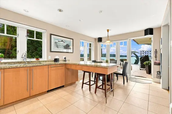 1952 Bellevue Avenue, West Vancouver For Sale - image 16