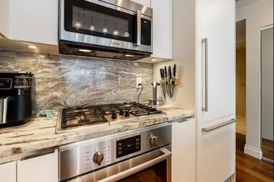 806 199 Victory Ship Way, North Vancouver For Sale - image 6