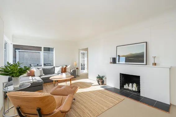 2077 Kings Avenue, West Vancouver For Sale - image 10