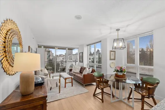 708 188 East Esplanade, North Vancouver