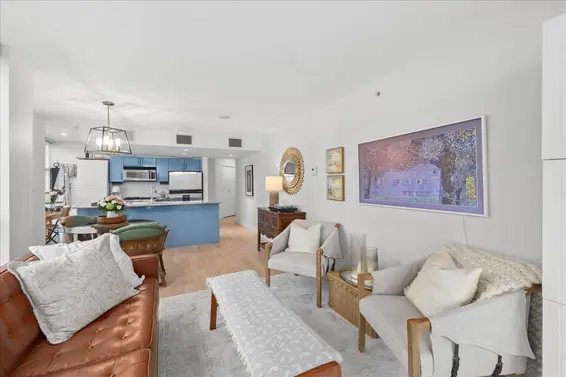 708 188 East Esplanade, North Vancouver For Sale - image 8