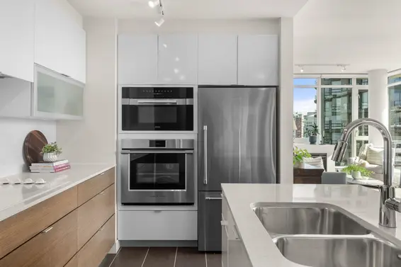 1106 175 West 2nd Street, North Vancouver For Sale - image 16