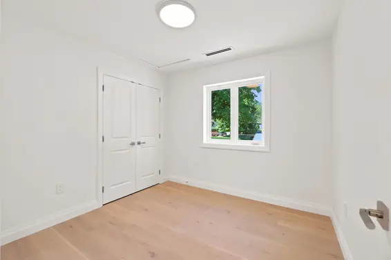 3490 Church Street, North Vancouver For Sale - image 22