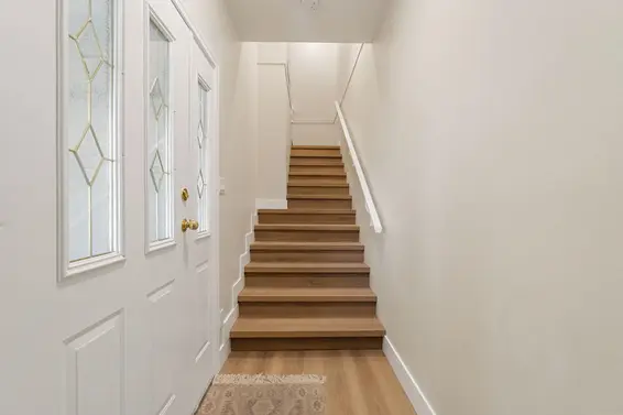 5 119 East 6th Street, North Vancouver For Sale - image 20