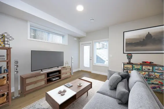 336 East 17th Street, North Vancouver For Sale - image 28