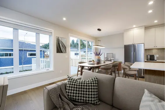 336 East 17th Street, North Vancouver For Sale - image 6