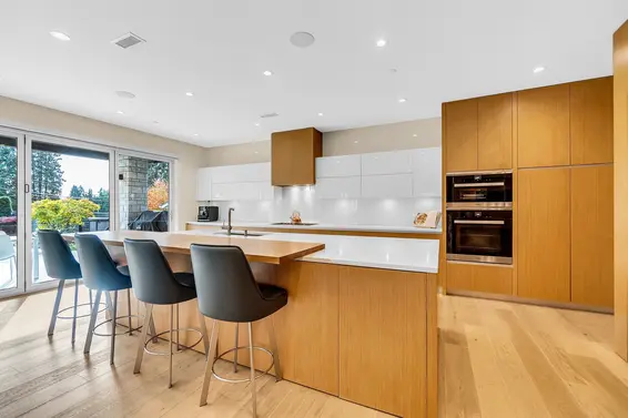 5141 Sarita Avenue, North Vancouver For Sale - image 10