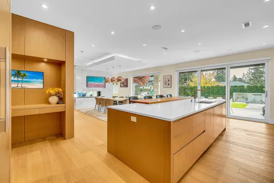 5141 Sarita Avenue, North Vancouver For Sale - image 15