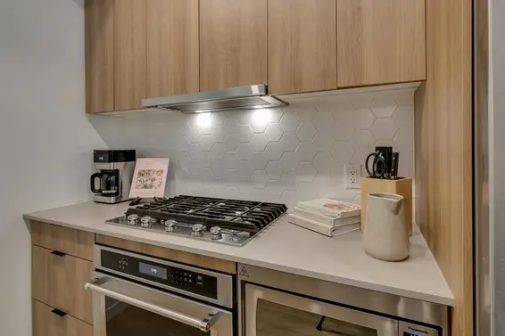 8 533 East 3rd Street, North Vancouver For Sale - image 10