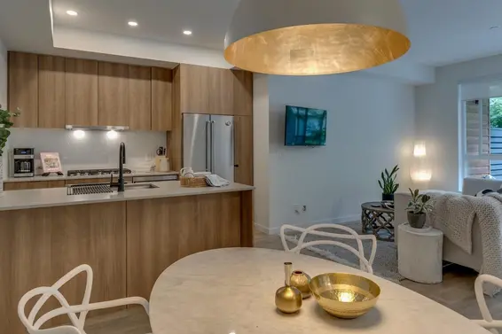 8 533 East 3rd Street, North Vancouver For Sale - image 13