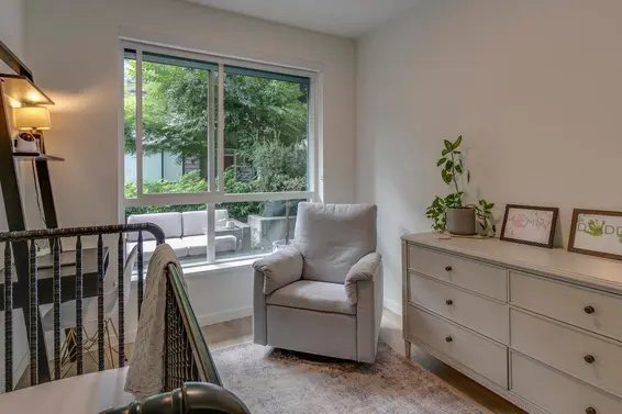 8 533 East 3rd Street, North Vancouver For Sale - image 20