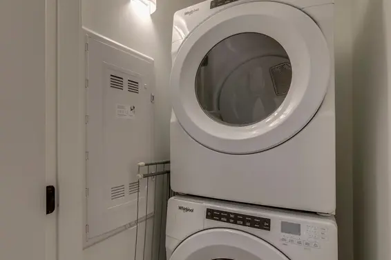 8 533 East 3rd Street, North Vancouver For Sale - image 22