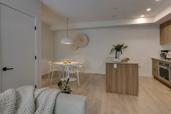 8 533 East 3rd Street, North Vancouver For Sale - image 6