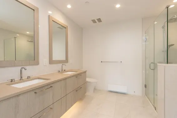 406 733 East 3rd Street, North Vancouver For Sale - image 13