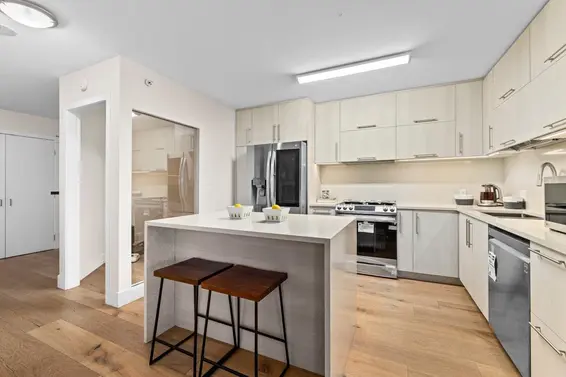 1012 175 West 1st Street, North Vancouver For Sale - image 11