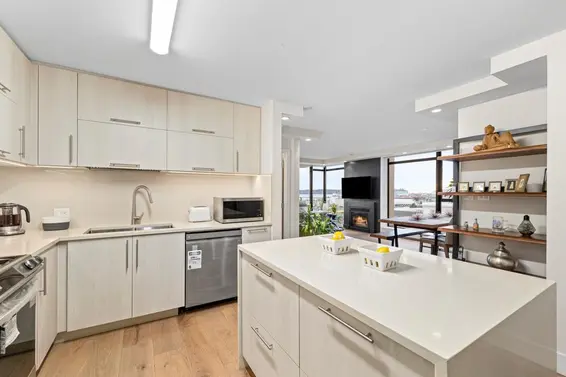 1012 175 West 1st Street, North Vancouver For Sale - image 13