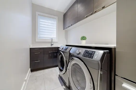 517 Granada Crescent, North Vancouver For Sale - image 13