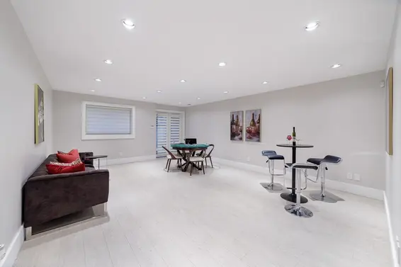 517 Granada Crescent, North Vancouver For Sale - image 25