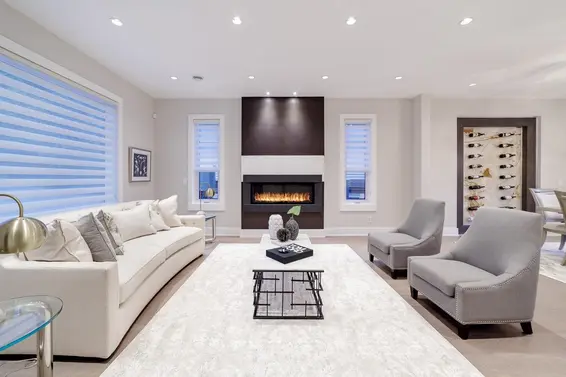 517 Granada Crescent, North Vancouver For Sale - image 4