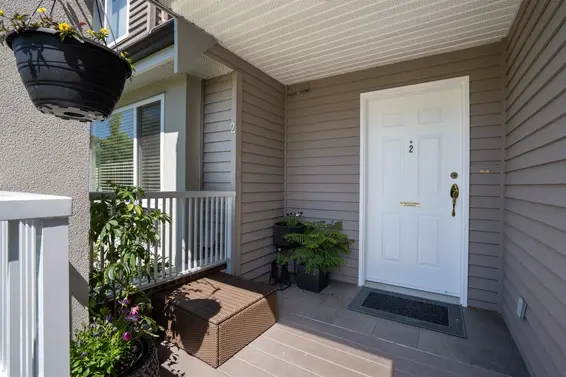 2 250 East Keith Road Road, North Vancouver For Sale - image 2