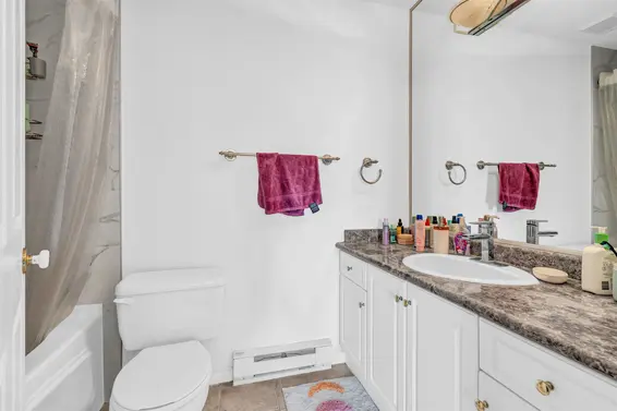 2 250 East Keith Road Road, North Vancouver For Sale - image 28