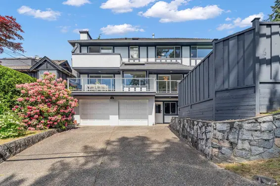 111 Sandringham Crescent, North Vancouver For Sale - image 36