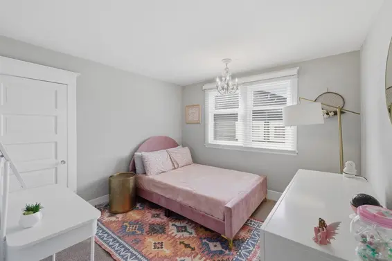 424 East Keith Road, North Vancouver For Sale - image 20