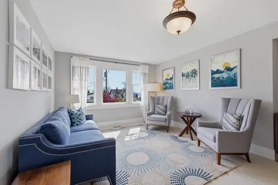 424 East Keith Road, North Vancouver For Sale - image 7