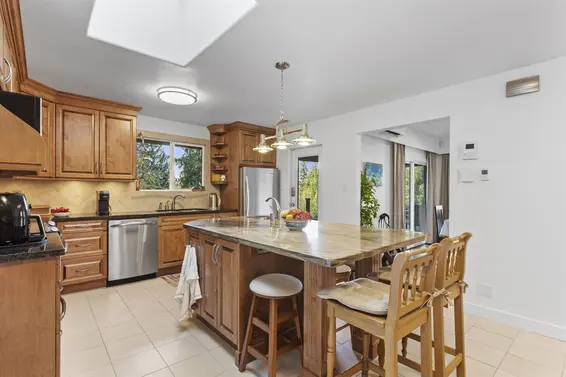 257 Bayview Road, Lions Bay For Sale - image 9