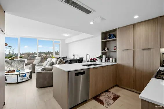 1906 1401 Hunter Street, North Vancouver For Sale - image 3