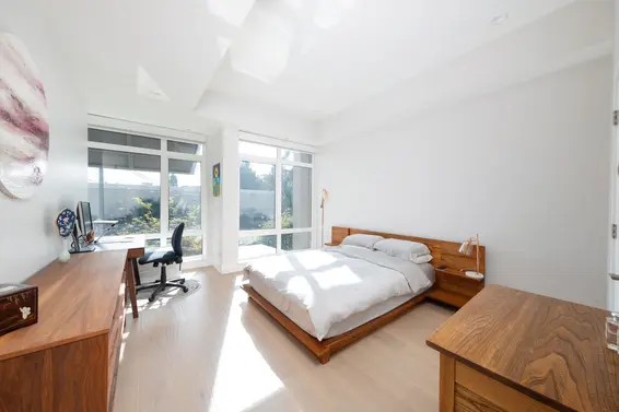 205 1591 Bowser Avenue, North Vancouver For Sale - image 19