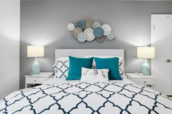 209 168 Chadwick Court, North Vancouver For Sale - image 17