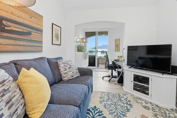 209 168 Chadwick Court, North Vancouver For Sale - image 24