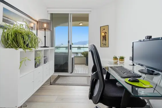 209 168 Chadwick Court, North Vancouver For Sale - image 27